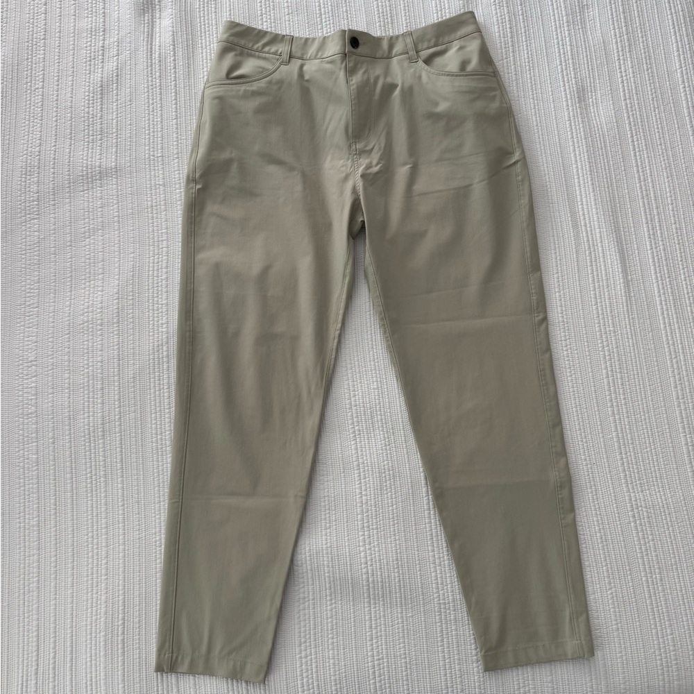 Men’s Vuori Tan Pants